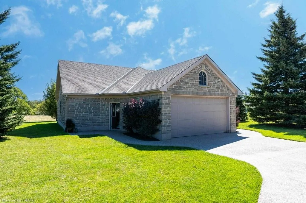 1825 Moser-Young Road