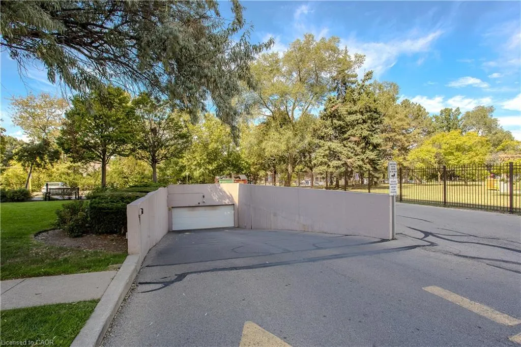 975 Warwick Court, #1510
