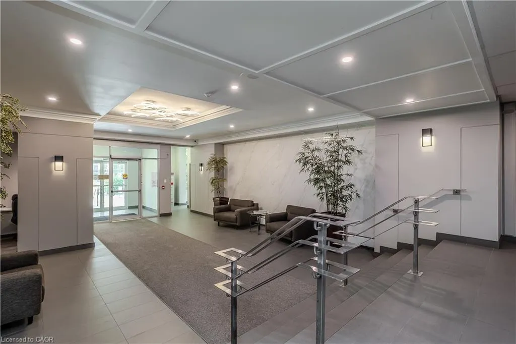 975 Warwick Court, #1510