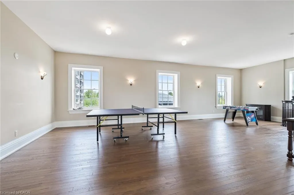 33 Whitmer Street, #413