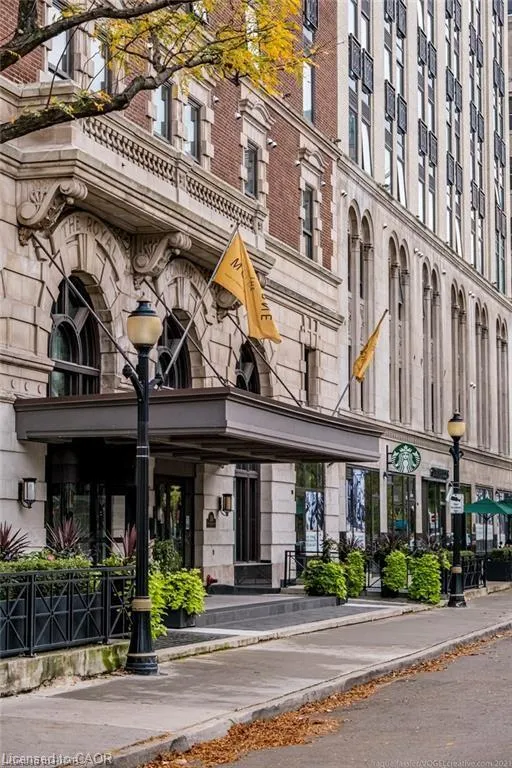 118 King Street E, #716