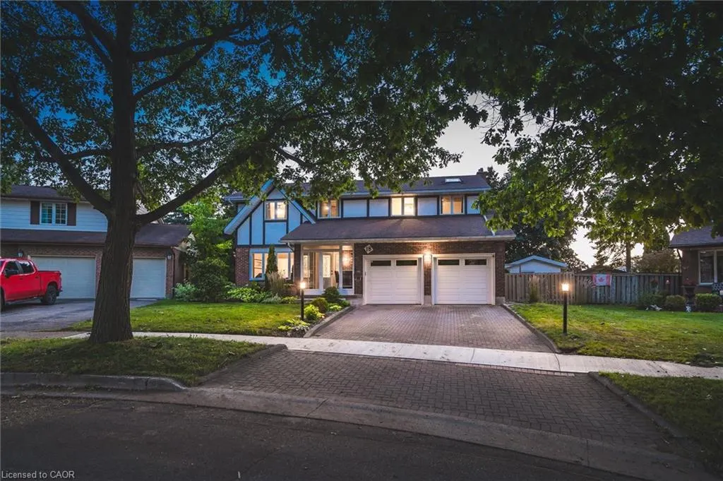 18 Westchester Place