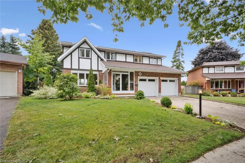 18 Westchester Place