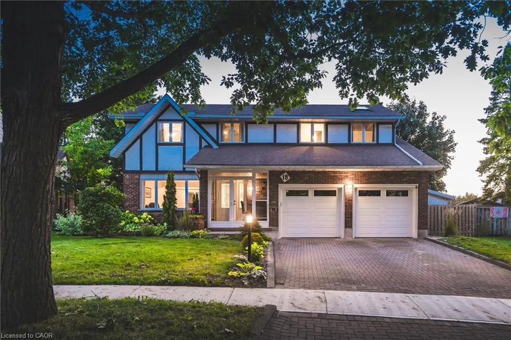 18 Westchester Place