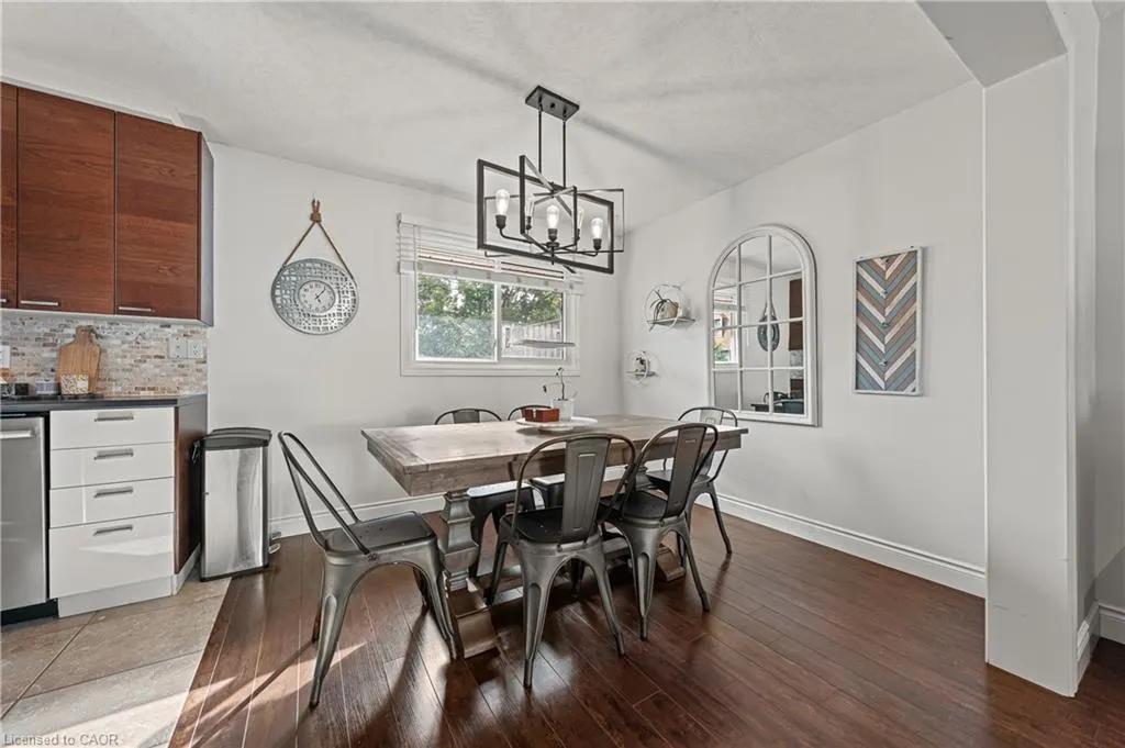 49 Cedarwoods Crescent, #28