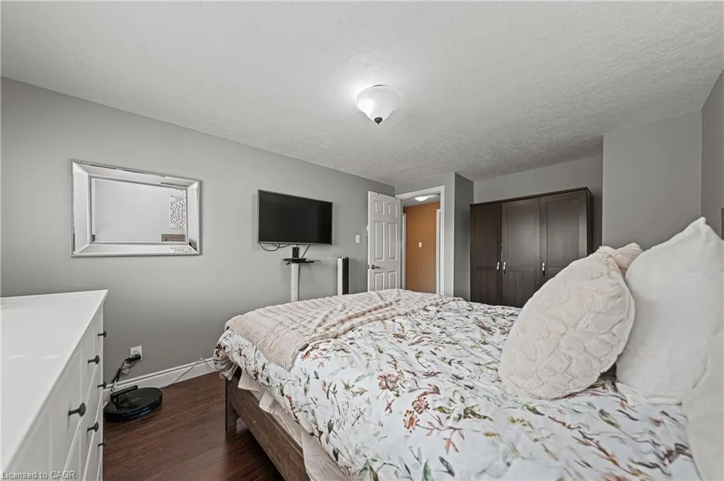 49 Cedarwoods Crescent, #28