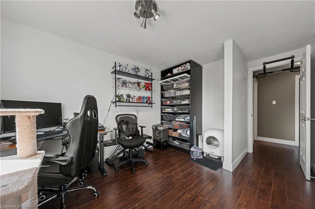 49 Cedarwoods Crescent, #28