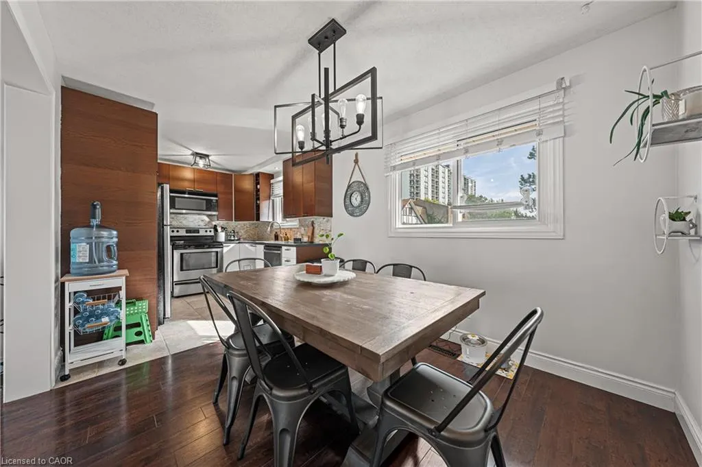 49 Cedarwoods Crescent, #28