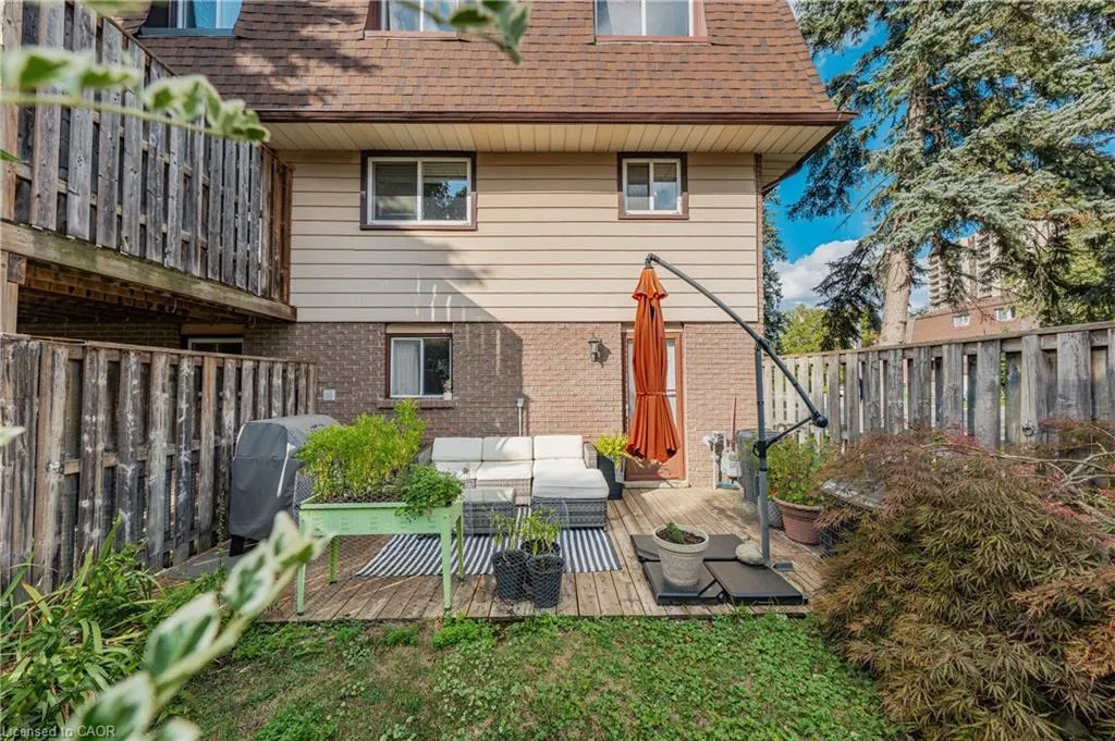 49 Cedarwoods Crescent, #28