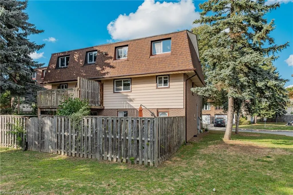 49 Cedarwoods Crescent, #28