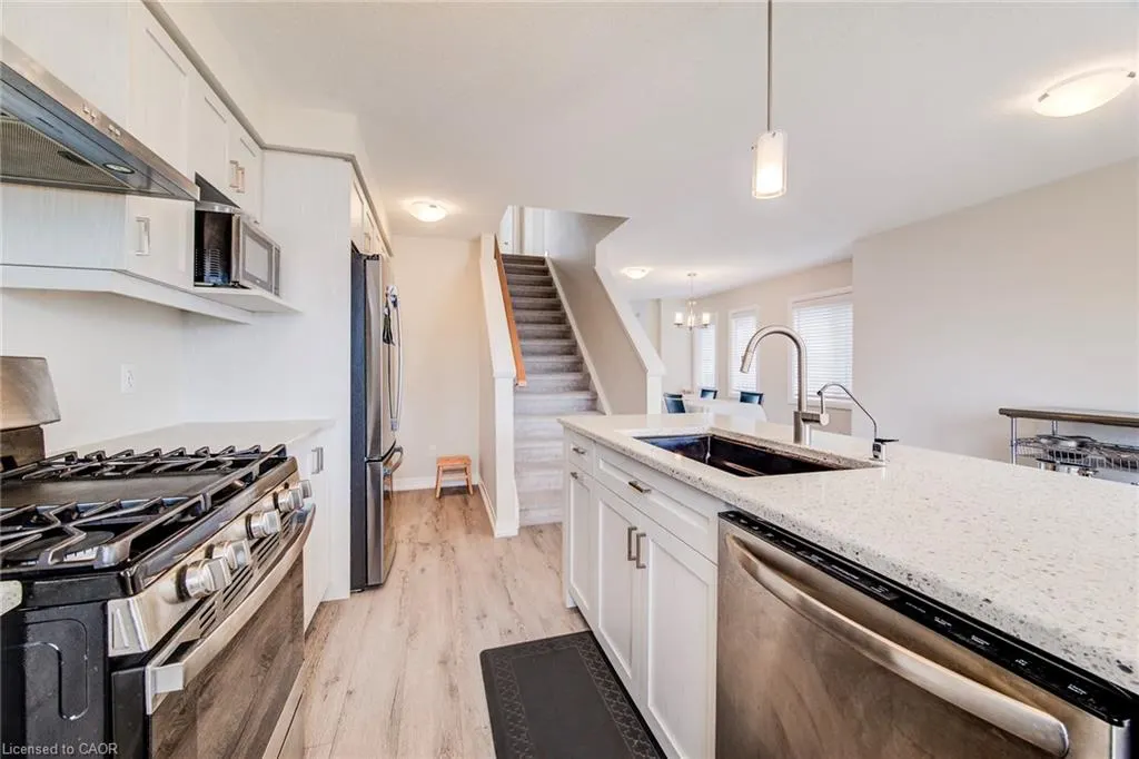 124 Ian Ormston Drive