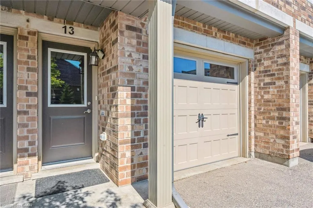 39 Kay Crescent, #13