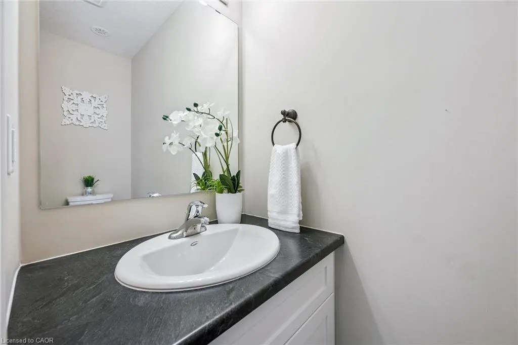 39 Kay Crescent, #13