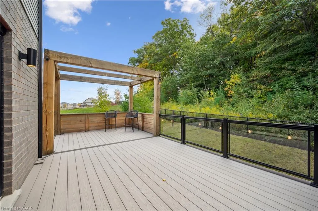884 Robert Ferrie Drive