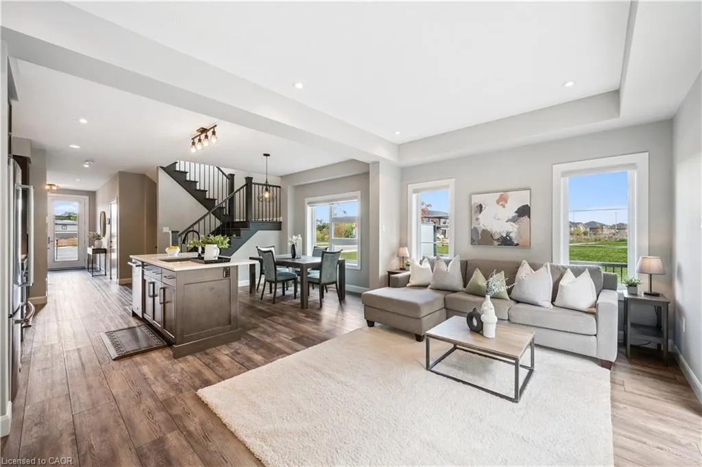 884 Robert Ferrie Drive