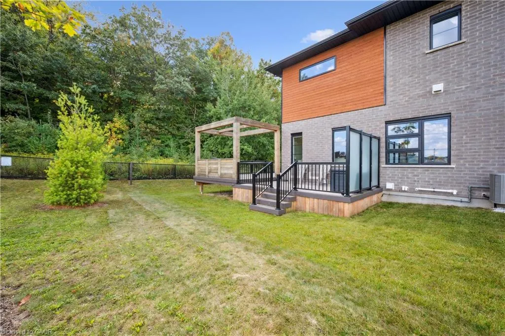 884 Robert Ferrie Drive