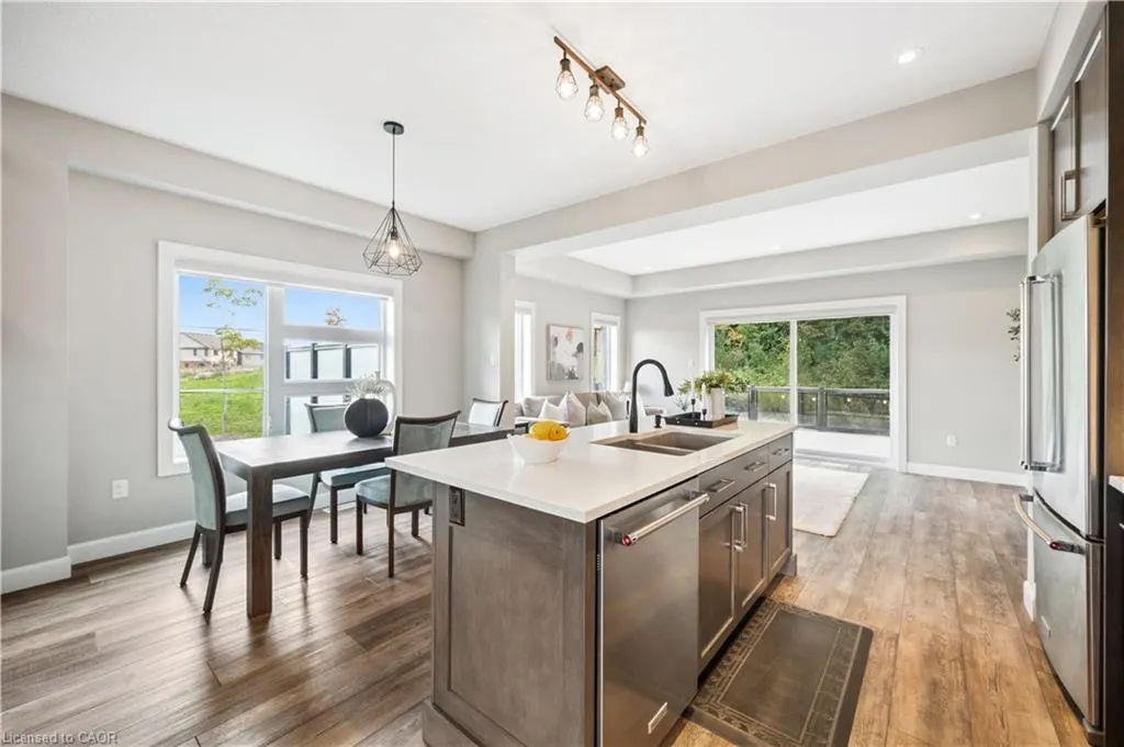 884 Robert Ferrie Drive