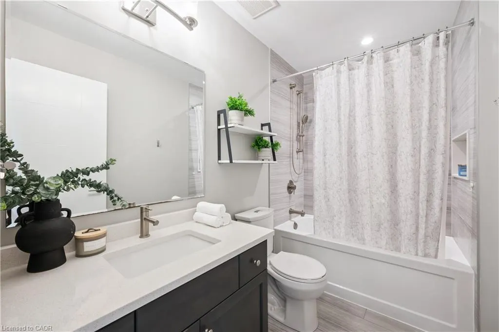 884 Robert Ferrie Drive