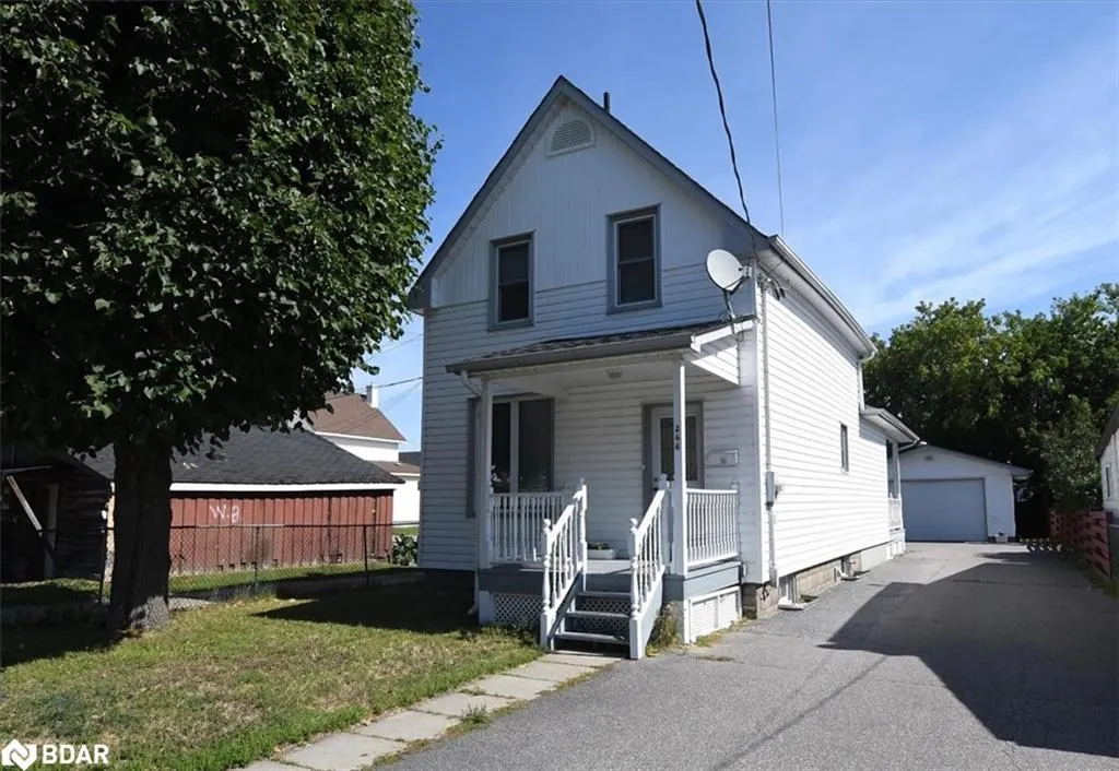 266 Sixth Avenue W