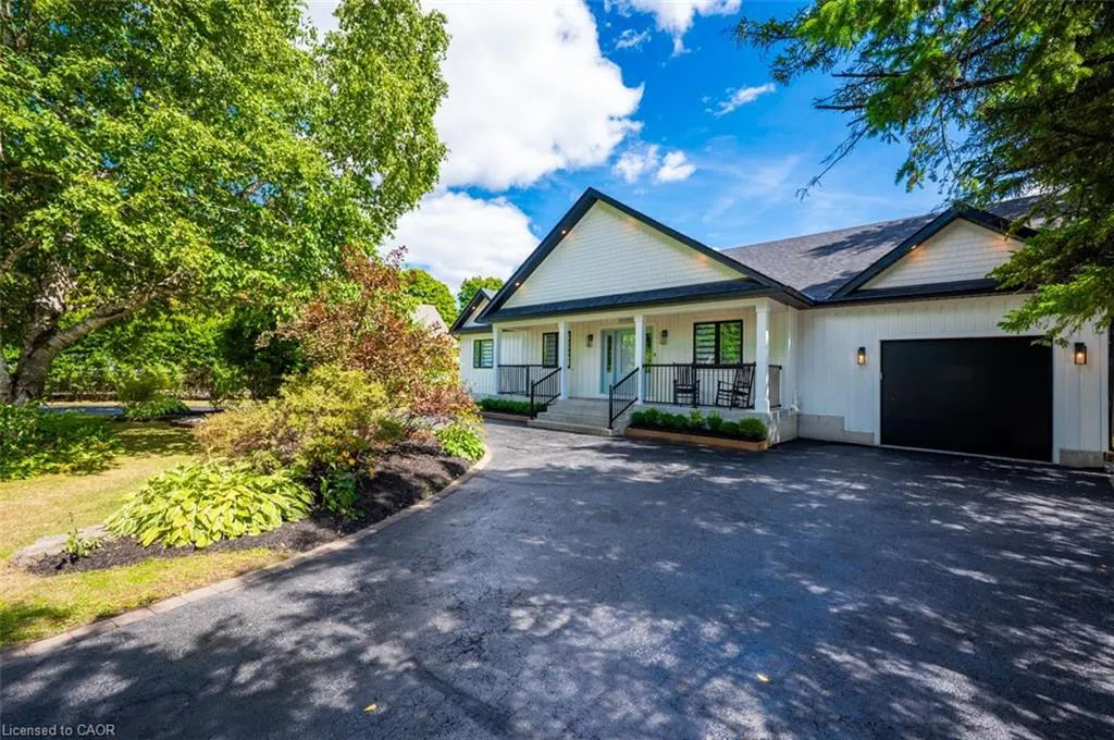 2560 2 Side Road