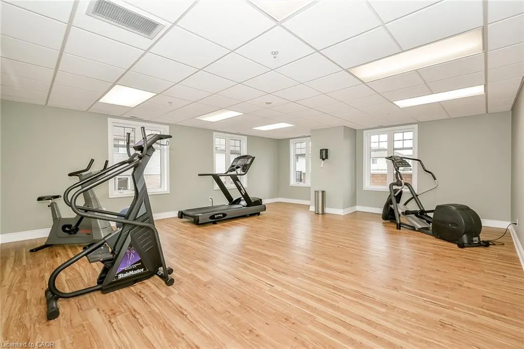 2 Colonial Drive, #403