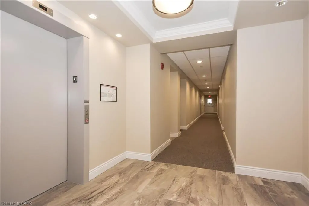 2 Colonial Drive, #403