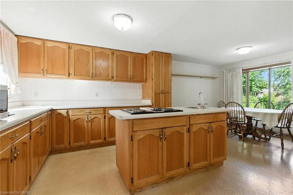 18 Jasper Drive
