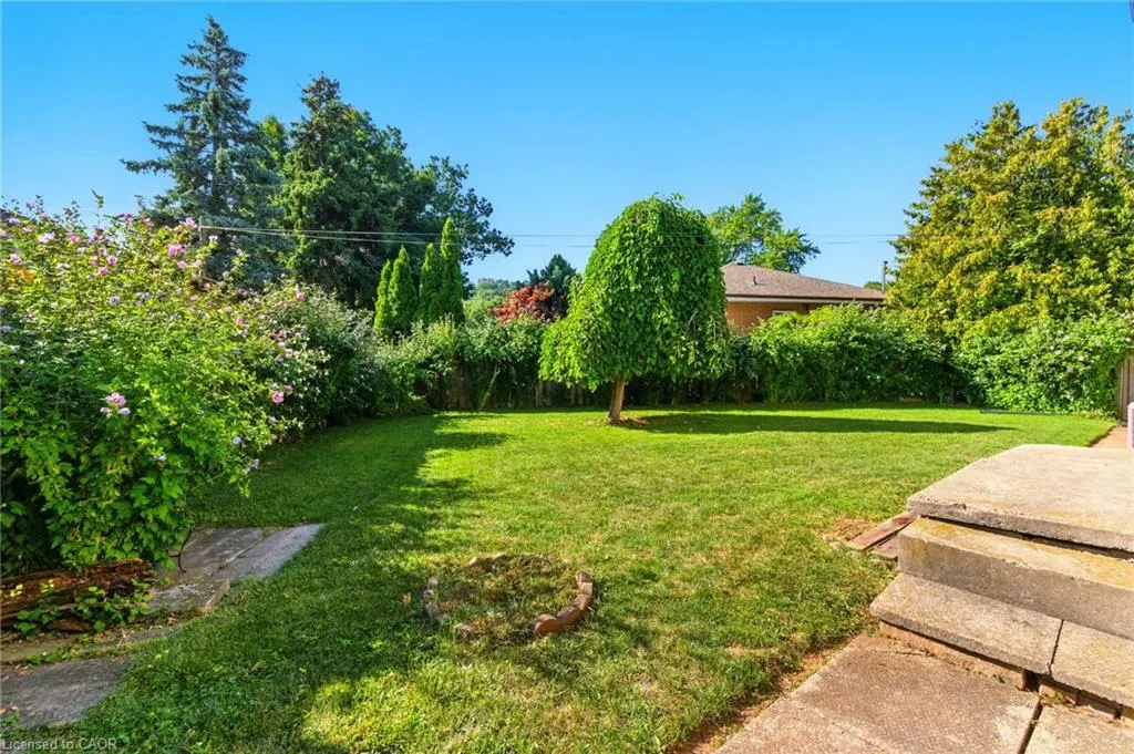 18 Jasper Drive