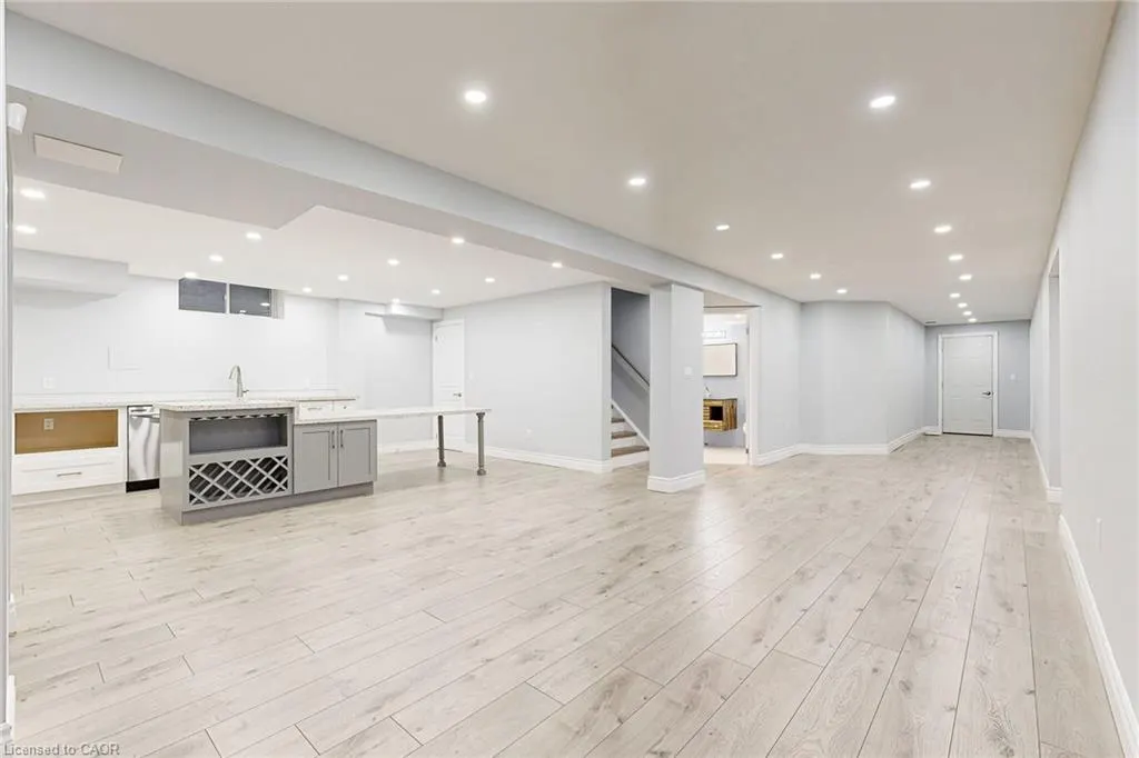 7 Riesling Court