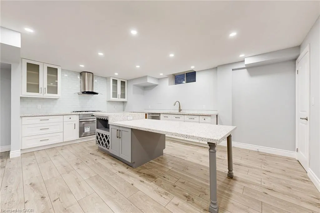 7 Riesling Court