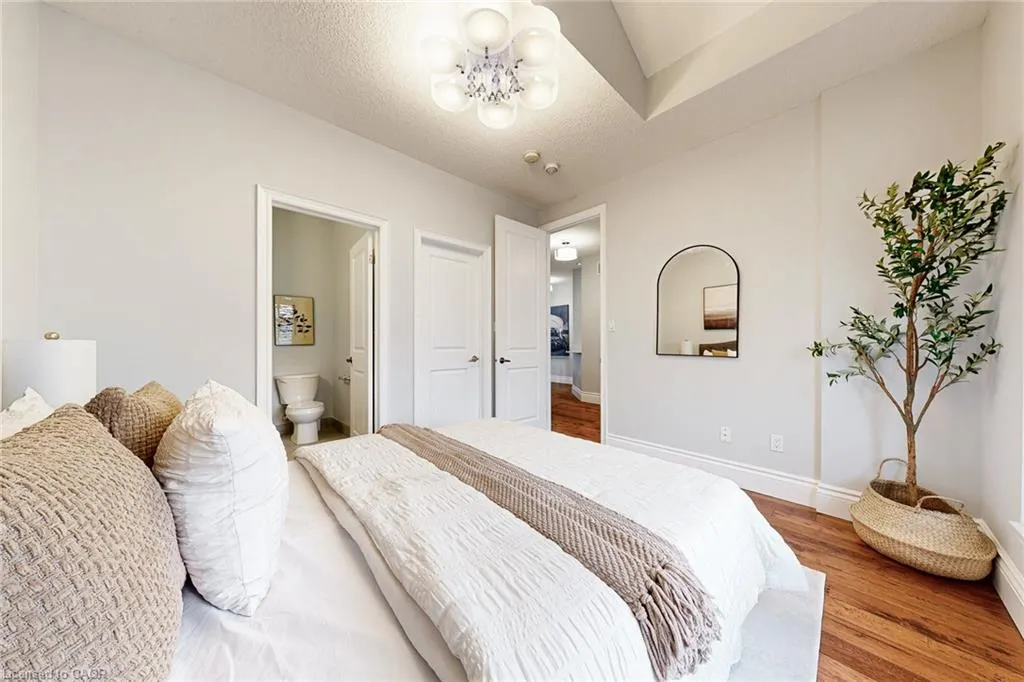 7 Riesling Court