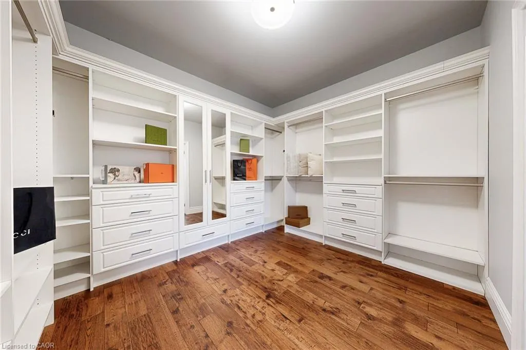 7 Riesling Court