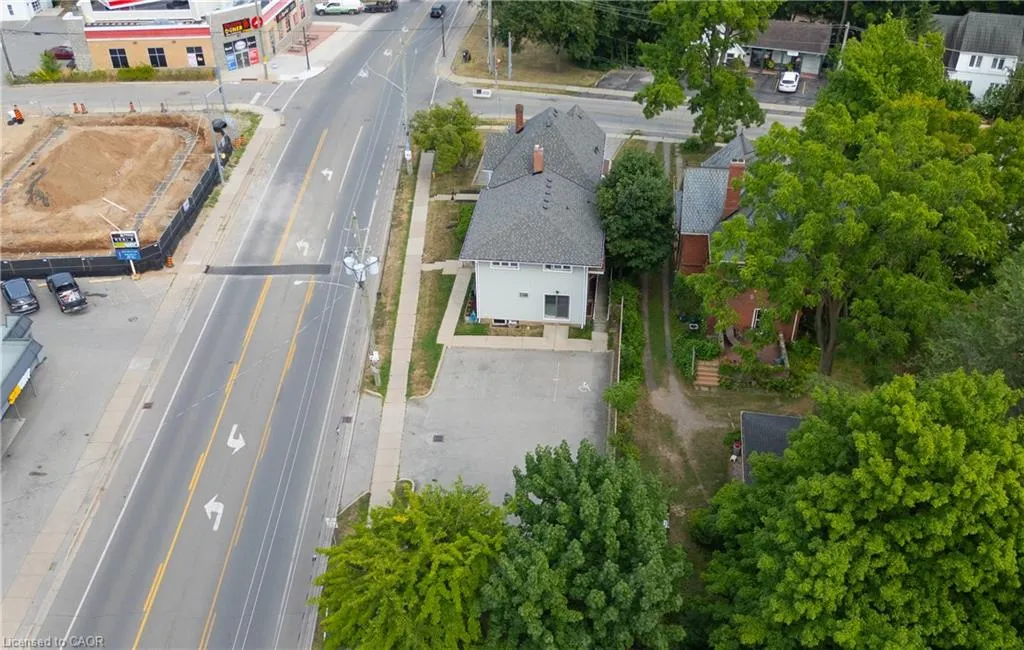 1 Livingston Avenue