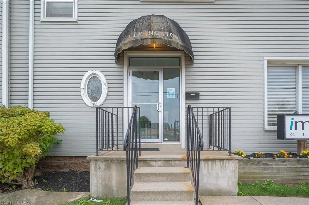 1 Livingston Avenue
