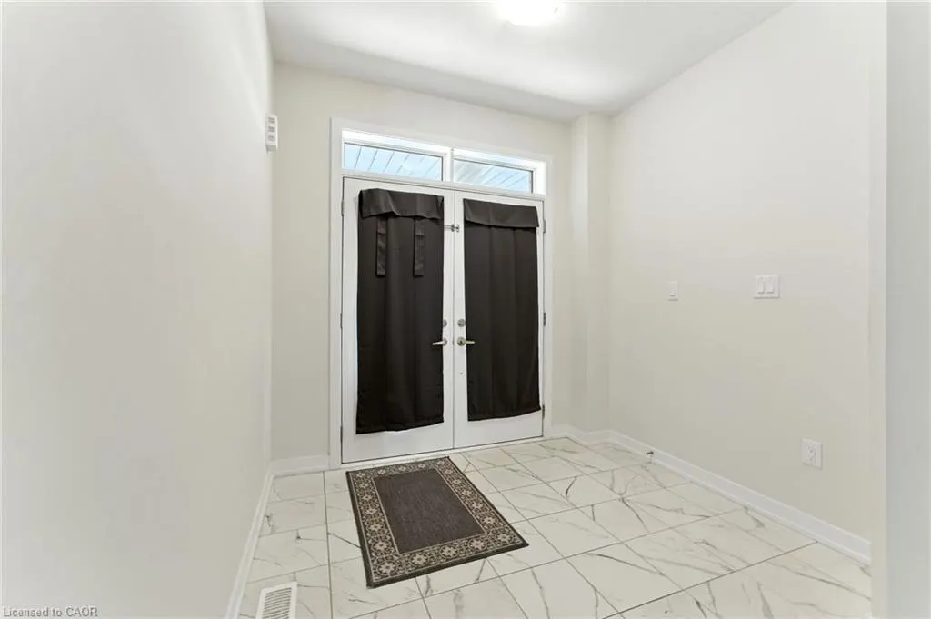 33 Santos Drive
