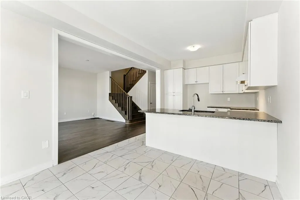 33 Santos Drive