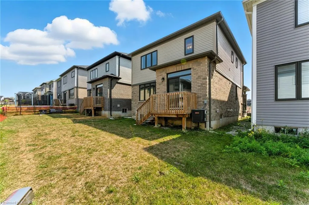 33 Santos Drive