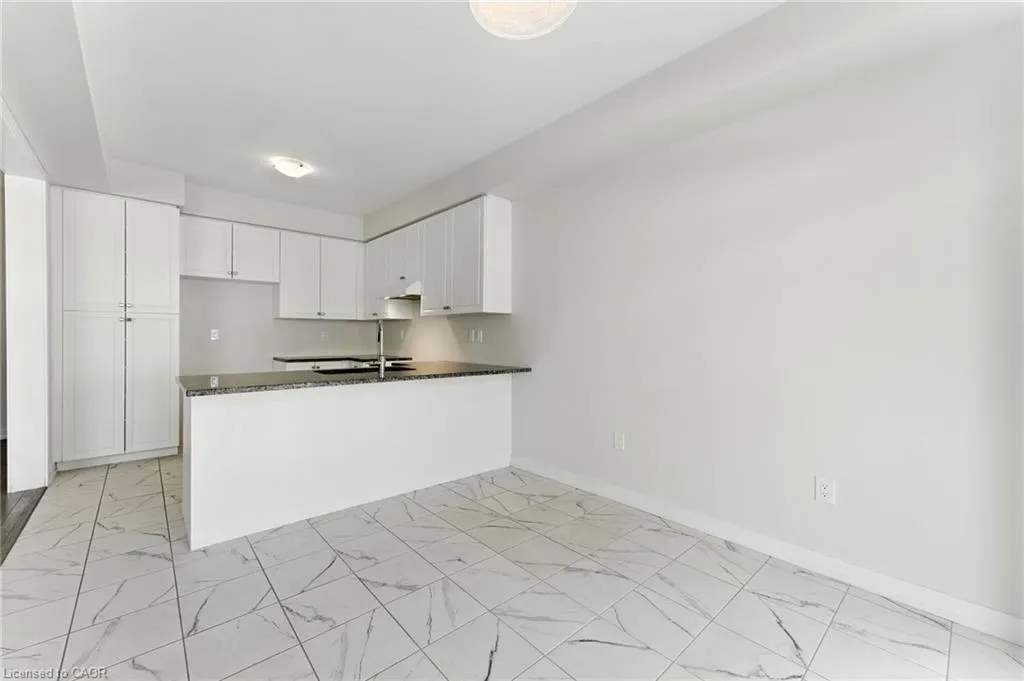 33 Santos Drive