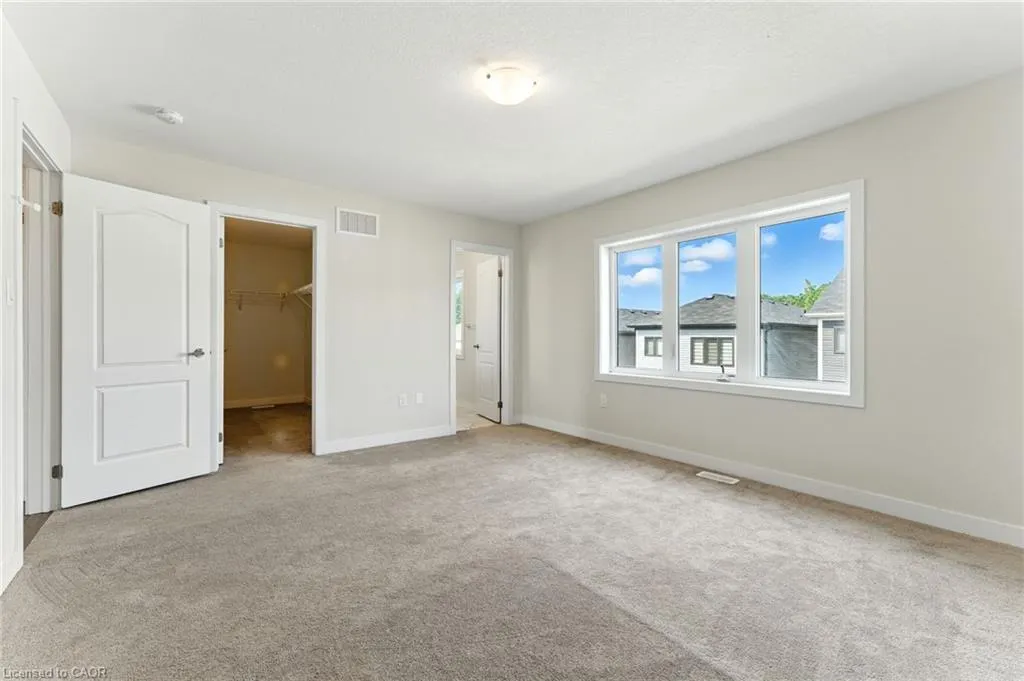 33 Santos Drive