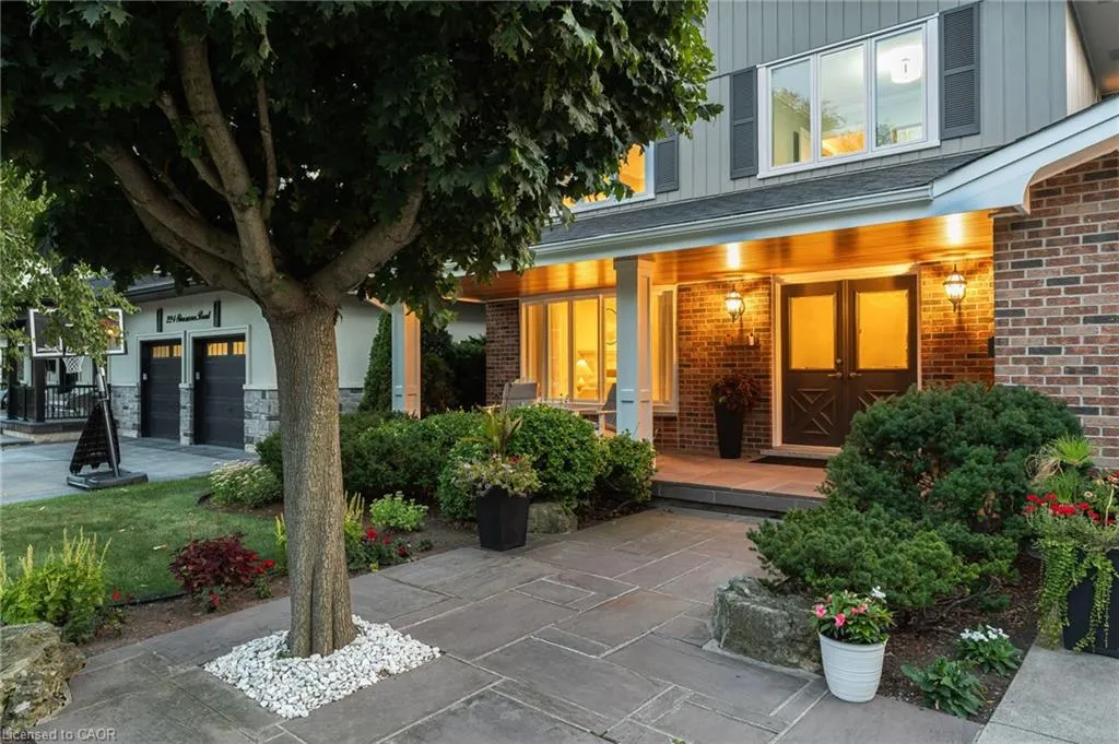 226 Shoreacres Road