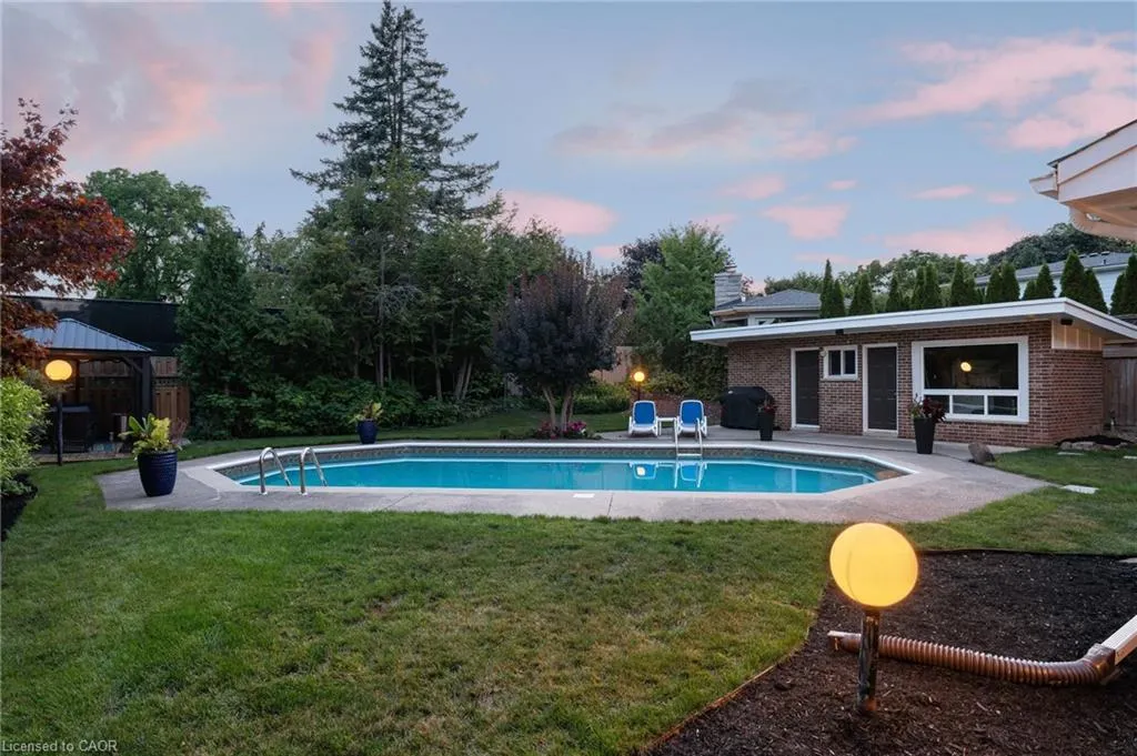 226 Shoreacres Road