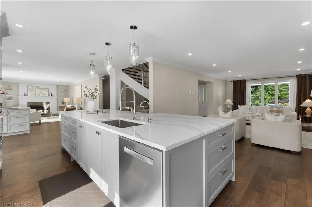 226 Shoreacres Road