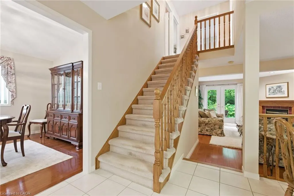 18 Naples Boulevard