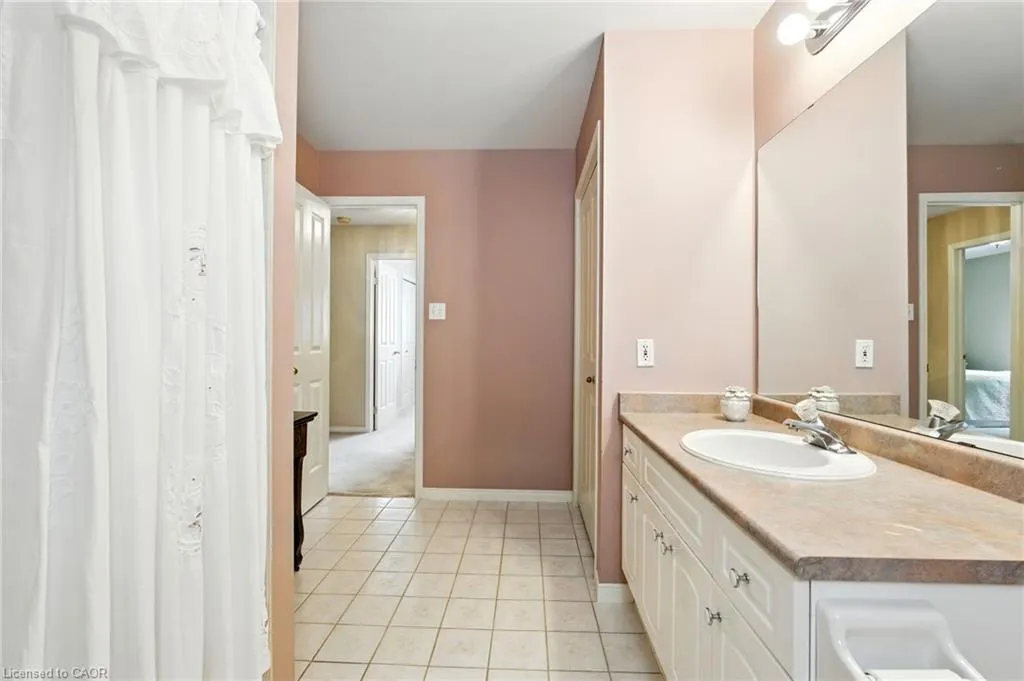 18 Naples Boulevard