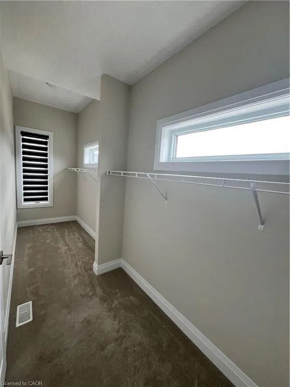 30 Jacob Detweiller Drive