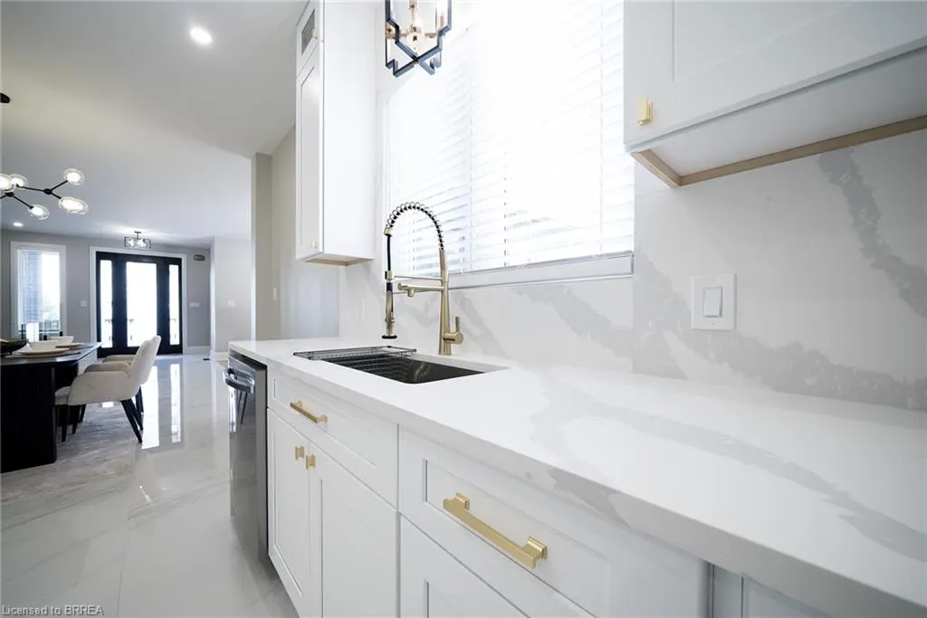 21 Haldimand 66 Road