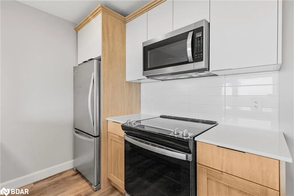 34 Norman Street, #606