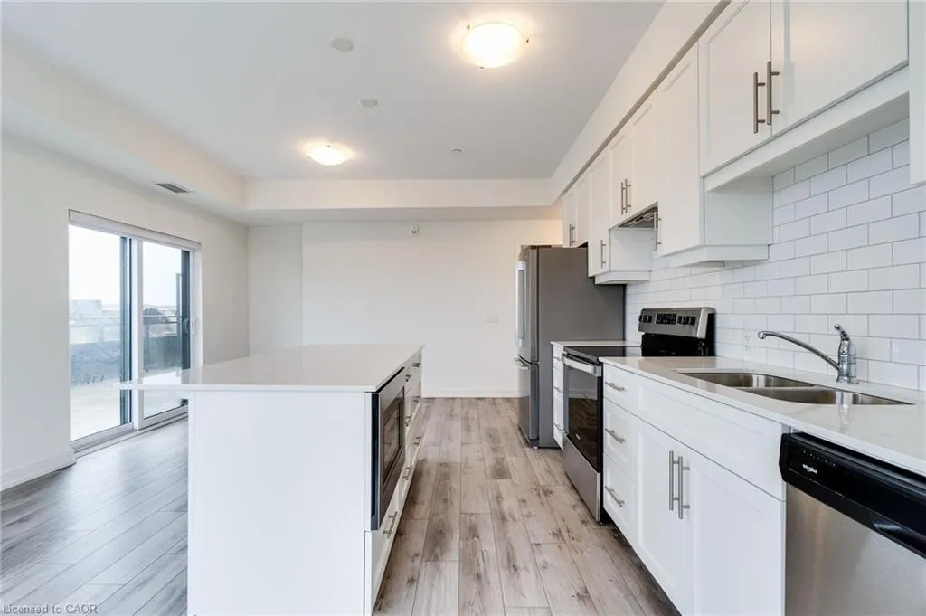 255 Northfield Drive, #202