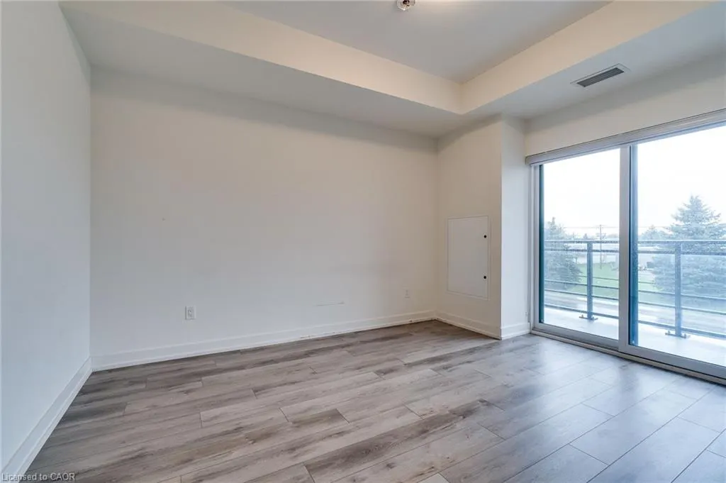 255 Northfield Drive, #202
