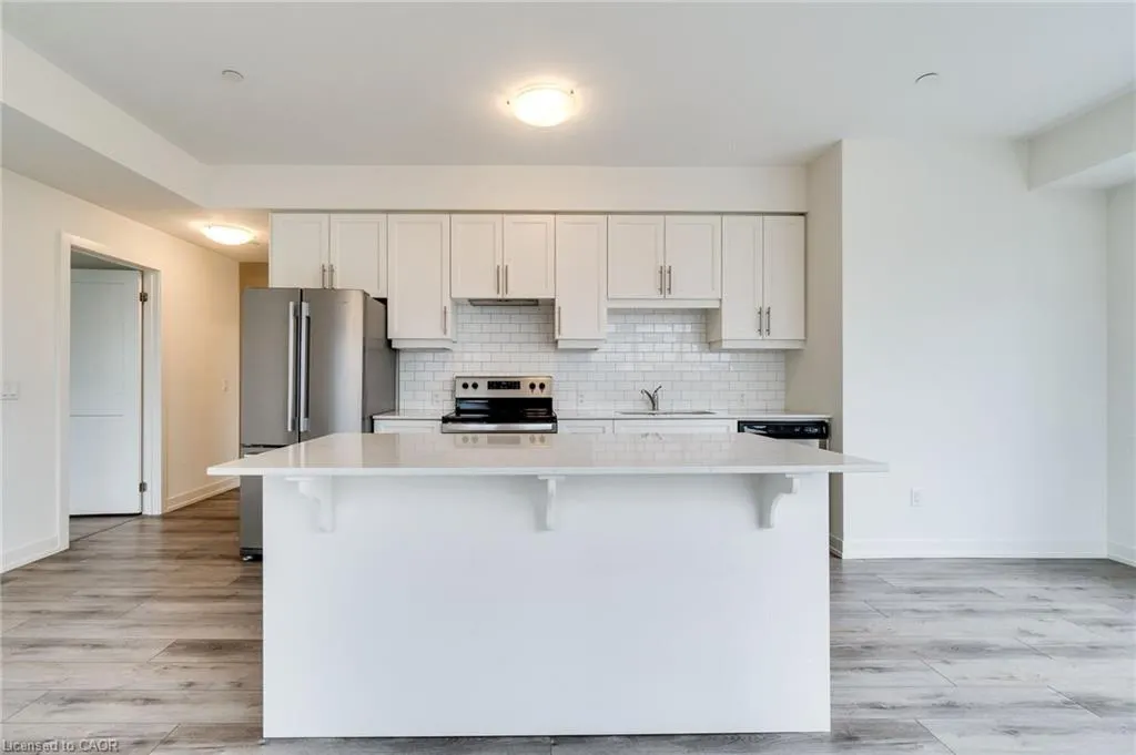 255 Northfield Drive, #202